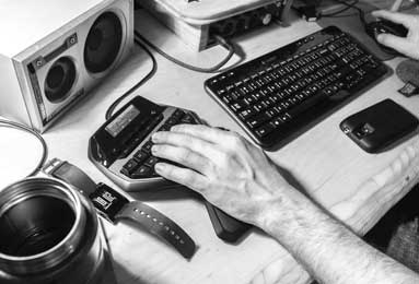 2-1！西甲升班马太横了：7轮不败追平巴萨，13分力压马竞冲进前四